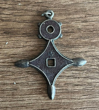 médaille pendentif N111 croix