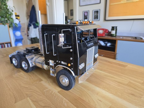 Wedico freightliner coe - freightliner,