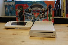 Console Nintendo Wii U 8 GB pack Skylanders Trap Team RARE