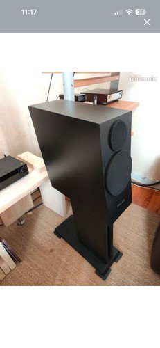 Pieds pour enceintes pylon - pour,