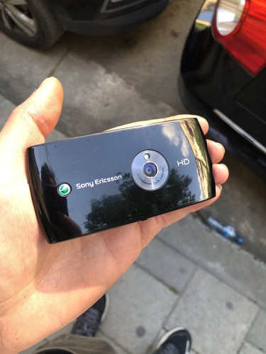 Sony ericsson vivaz u5i - sony,