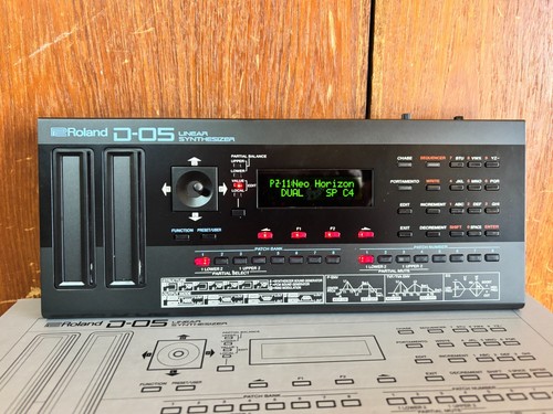 Synthétiseur linéaire roland - synthétiseur,