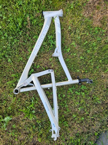 Cadre vtt taille rockrider - cadre,