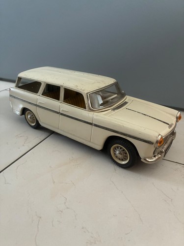 Rare voiture ancienne - ,