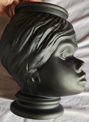 Vase antropomorphe vintage