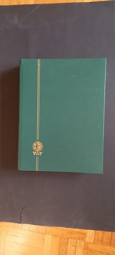 Album de timbres à - &,