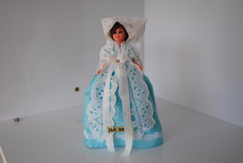 Ancienne poupee - (n°12),