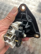 RARE SERRURE COFFRE ARRIERE TWINGO 1