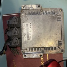 Calculateur moteur BOSCH -