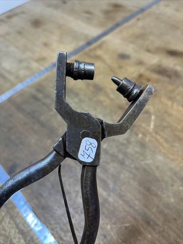 758 old tool outil - old, /
