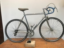 Vélo de course vitus aluminium  979 taille 56, jantes neuves pour pneumatiques