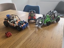 Lot de Chap Mei voitures et figurines ??