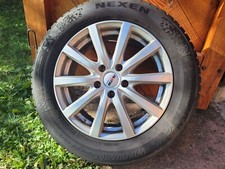 4 roues complètes pneus neiges Nexen et jantes aluminium Platin 225/60 R17 103H