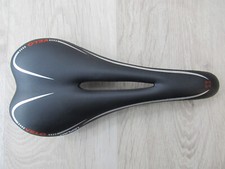 Vélo Carbon Titan Sattel MTB Rennrad 205 Grammes Noir Neuf