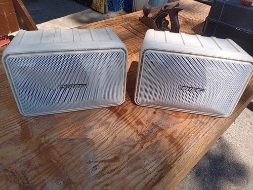 Bose 101 music monitor - music,