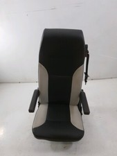 Siège arrière central 3ème