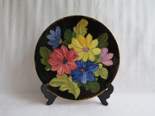 Plat motif floral en - plat,