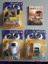Lot WALL-E EVE M-0 LIVRE -