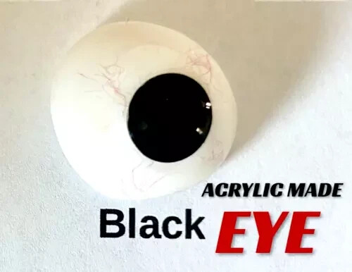 Prothèse oculaire teinte