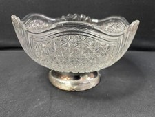 Coupe en verre moulé pressé des cristalleries de Val Saint Lambert gamme Luxval 