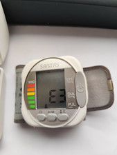 Tensiomètre poignet Sanitas moniteur de pression artérielle compteur cardiaque