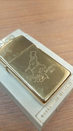 Briquet huile zippo 1982 - à,