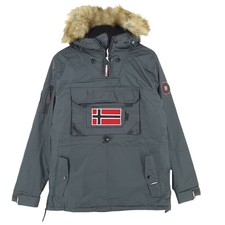 Geographical Norway Veste