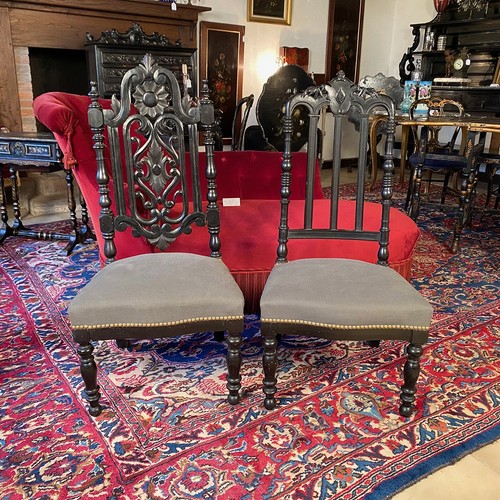 Fausse paire chaises - fausse, basses