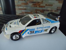 BURAGO 1/24 :  peugeot 405