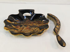 Ramasse miettes et sa balayette en carton bouillie NAPOLEON 3 decor japonisant