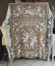 angelots, couvre lit, rideau, 1.90 m X 2.08 m, ancien