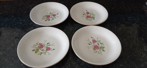 Lot assiettes creuses en - de,