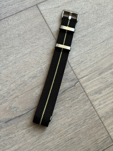 Bracelet montre nato noir - montre,