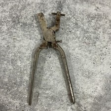 Pince À Poinçonner Pour