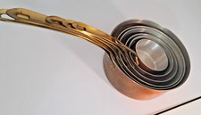 Ensemble de 6 casseroles en cuivre–poignées en laiton–vintage déco