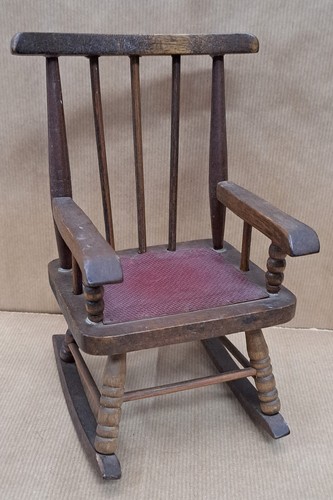Ancienne chaise bascule - ancienne,