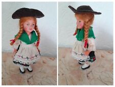 POUPEE REGIONALE FOLKLORIQUE