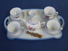 Ancienne dinette en faïence