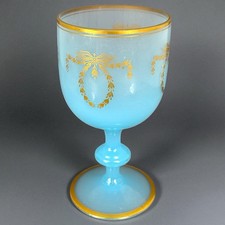 Grande coupe sur pied calice