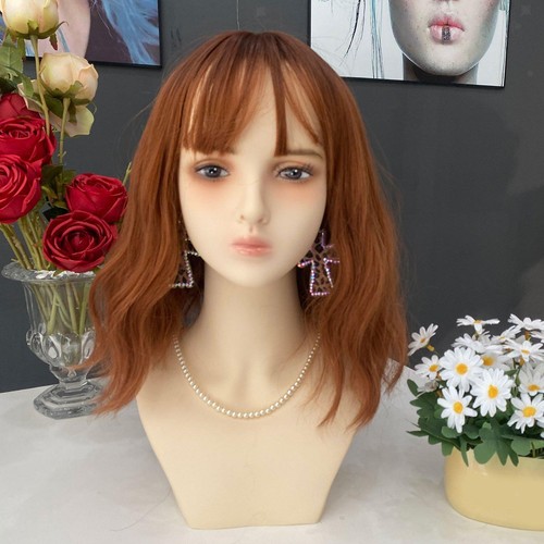 Tête mannequin féminine - tête,