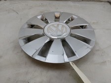 ENJOLIVEUR DE ROUE HUB CAP