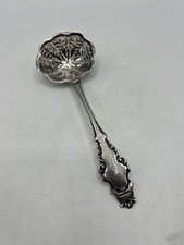 BELLE CUILLERE A SUCRE