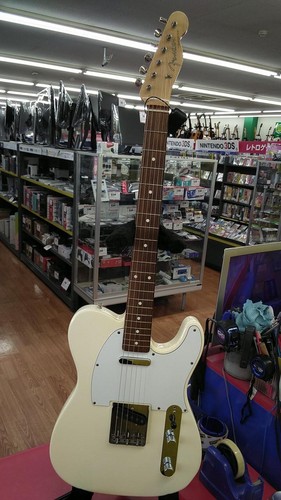 Guitare électrique fender - guitare,