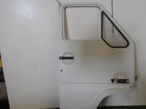 Porte avant droit renault b70 - avant,
