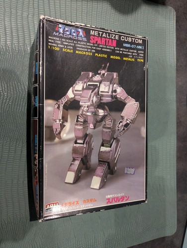 Maquette macross 100 destroid - maquette,