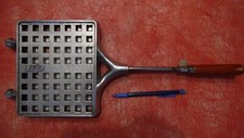 ANCIEN MOULE à GAUFRE de