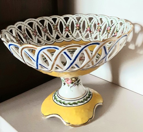 Coupe corbeille ancienne sur - corbeille,