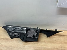 UN CACHE CARTER Pare Chaîne