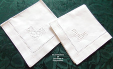 SERVIETTES DE TABLE BRODEES MAIN JOURS CILAO LOT DE 6  40CM***