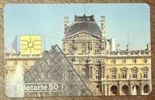 PYRAMIDE DU LOUVRE TELECARTE RÉF PHONECOTE En702 UT PHONECARD CARTA SCHEDA CARTE